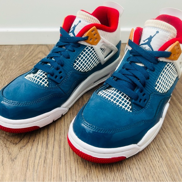 Jordan Kids Retro 4 Messy Room Sneakers in Navy and Red - Picture 6 of 15